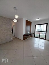 Apartamento à venda em Vila Augusta com 70 m², 3 quartos, 1 suíte, 2 vagas