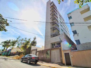 Apartamento com 3 quartos à venda no bairro Cabral, 103m²