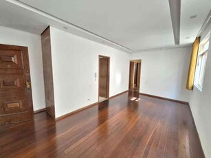 Apartamento com 3 quartos para alugar no bairro Cidade Nova, 100m²