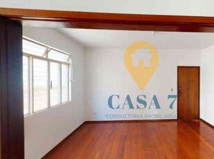 Apartamento com 4 quartos à venda no bairro Santo Antônio, 140m²