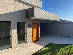 Casa com 4 quartos à venda no bairro Planalto, 178m²