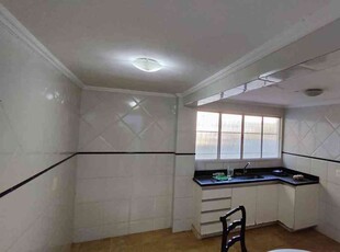 Casa com 5 quartos à venda no bairro Sob, 150m²