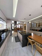 Casa em Condomínio com 4 quartos à venda no bairro Setor Habitacional Vicente Pires, 530m²