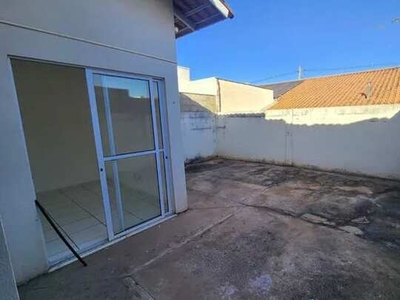 Alugo casa 2/4 Condomínio Rubi em Várzea Grande