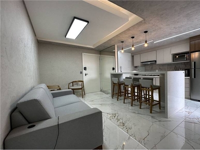 Apartamento com 2 Quartos e 2 banheiros para Alugar, 65 m² por R$ 3.000/Mês
