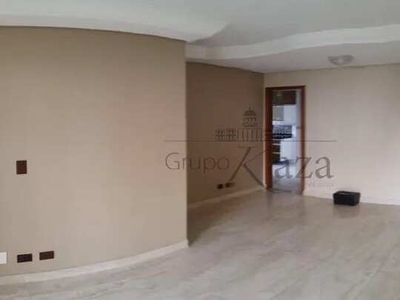 Apartamento Padrão em São José dos Campos