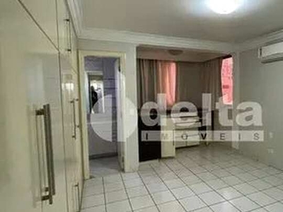 Apartamento para aluguel, 3 quartos, 1 suíte, 2 vagas, Saraiva - Uberlândia/MG