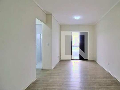 Apartamento para Aluguel - Santa Teresinha, 2 Quartos, 49 m2