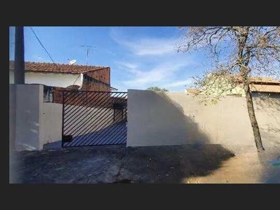 Casa com 2 dormitórios amplos para alugar, 150 m² por R$ 780/mês - Jardim Acapulco - Londr