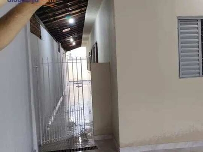 Casa com 2 dormitórios para alugar, 60 m² por R$ 1.445,00/mês - Conjunto Residencial Galo