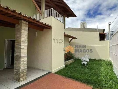 Casa com 3 dormitórios para alugar, 170 m² por R$ 2.500,00/mês - Nova Parnamirim - Parnami