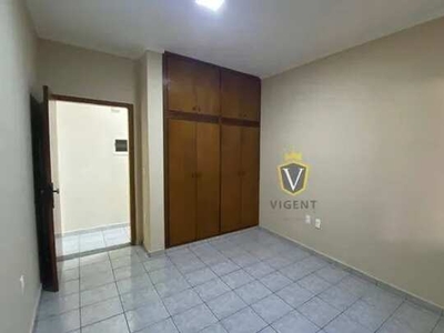 Casa com 3 quartos para alugar, 173 m² por R$ 3.215/mês - Vila Progresso - Jundiaí/SP