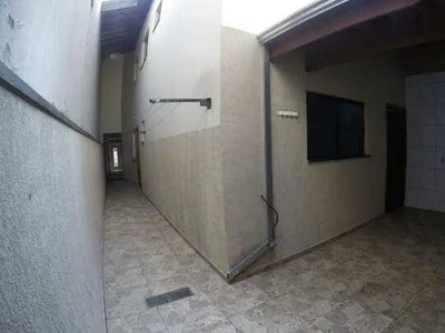 Casa com 4 dormitórios para alugar, 180 m² por R$ 2.351,46/mês - Jardim Boer I - Americana