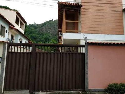 Casa de vila para aluguel tem 80 metros quadrados com 2 quartos em Jacarepaguá - Rio de Ja