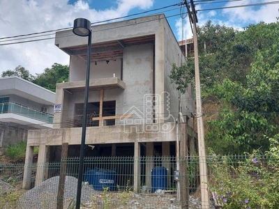 Casa em Maria Paula, Niterói/RJ de 280m² 4 quartos à venda por R$ 749.000,00