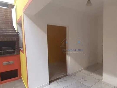 Casa EXCELENTE para Alugar - 3 Quartos/ 1 Suíte - Vila Leopoldo - Carapicuíba - SP