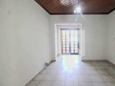 Casa para Aluguel - Água Fria, 3 Quartos, 150 m2