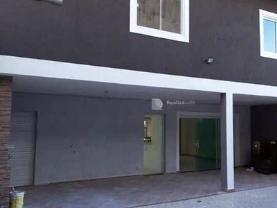 Casa para aluguel possui 350 metros quadrados com 5 quartos em Vila Aprazível - Jacareí