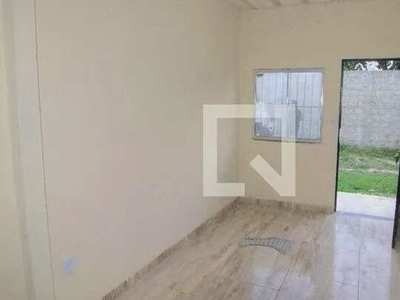 Casa para Aluguel - Saracuruna, 1 Quarto, 70 m2