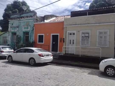 Casa para aluguel tem 90 metros quadrados com 3 quartos em Poço - Recife - PE