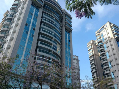 Cobertura cinematográfica 264 m² com 3 suites Peninsula Barra da Tijuca