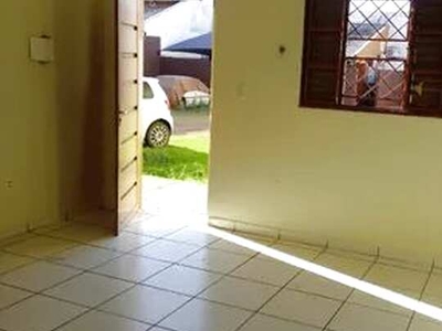 Quitinetes Casa com 1 banheiro