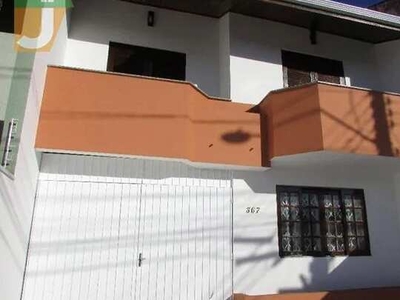 Sobrado com 3 dormitórios para alugar, 140 m² por R$ 2.950/mês - Jardim das Américas - Cur