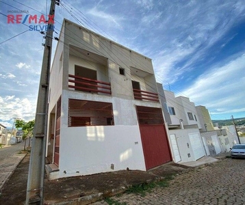 Apartamento Duplex com 3 dormitórios à venda, 192 m² por R$ 350.000,00 - Village Santa Rit