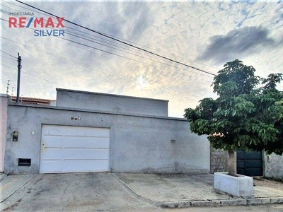 Casa com 3 dormitórios à venda, 120 m² por R$ 263.000,00 - São Vicente - Guanambi/BA