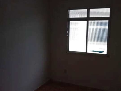 Alugo apartamento