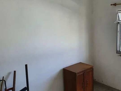 Alugo casa em cajueiro sêco