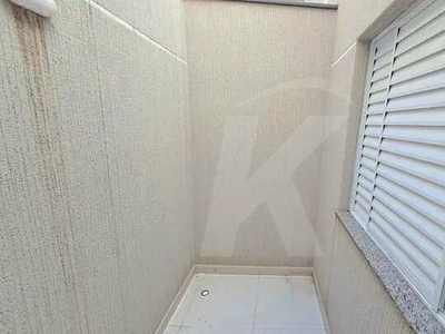 Apartamento 1 quarto, sala, cozinha e banheiro. Prédio com elevador