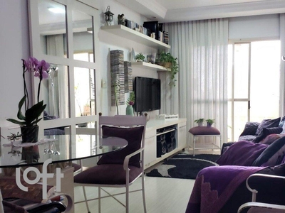 Apartamento à venda em Moema Pássaros com 62 m², 2 quartos, 1 suíte, 1 vaga