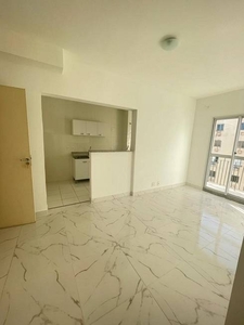 Apartamento com 2 Quartos e 1 banheiro para Alugar, 56 m² por R$ 1.200/Mês