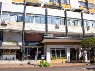 Apartamento em Centro, Londrina/PR de 200m² 3 quartos à venda por R$ 549.000,00