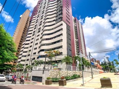 Apartamento em Meireles, Fortaleza/CE de 120m² 3 quartos para locação R$ 2.600,00/mes