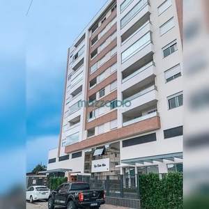 Apartamento em Vila Becker - Santo Amaro da Imperatriz