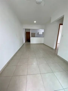 Apartamento na Guilhermina 2 Quartos