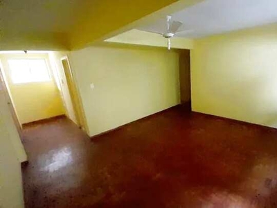 Apartamento no Bairro Higienópolis com 70 m², 2 dormitórios, sala de estar, cozinha, banhe