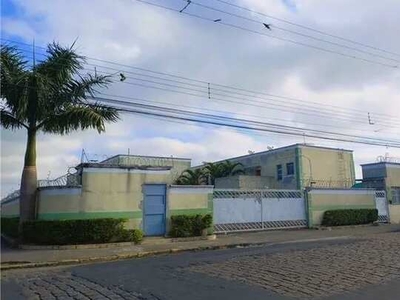 Apartamento para alugar em Jundiapeba de 50.00m² com 2 Quartos e 1 Garagem