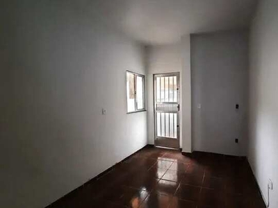 Apartamento para locação com 2 quartos no Centro, São João de Meriti, RJ