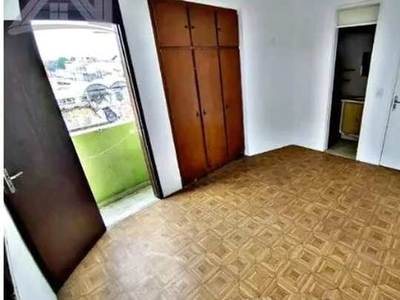 Apartamento Vila União/Montese - 100m² - Aluguel R$ 1.300,00 e Venda R$ 250.000,00