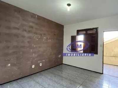 Casa com 2 dormitórios para alugar por R$ 700,00/mês - João Xxiii - Fortaleza/CE
