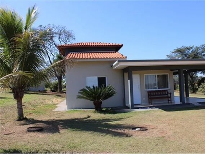 Casa de Condomínio para venda em Águas de Santa Bárbara de 150.00m² com 2 Quartos