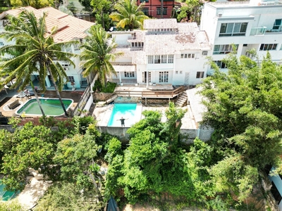 Casa em Camboinhas, Niterói/RJ de 200m² 3 quartos à venda por R$ 1.199.000,00