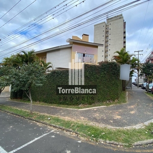 Casa em Centro, Ponta Grossa/PR de 385m² 4 quartos à venda por R$ 1.499.000,00 ou para locação R$ 10.000,00/mes