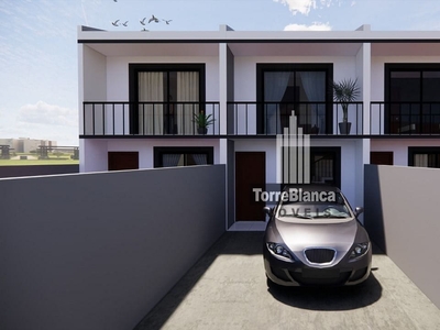 Casa em Centro, Ponta Grossa/PR de 56m² 2 quartos à venda por R$ 169.000,00