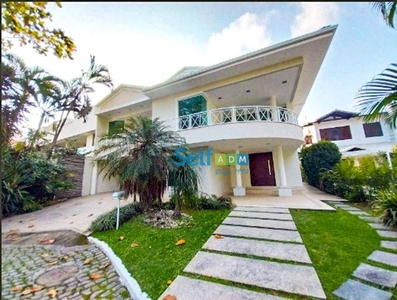 Casa em Itacoatiara, Niterói/RJ de 450m² 6 quartos para locação R$ 12.000,00/mes