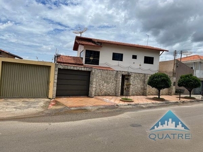 Casa em Jardim Ana Paula, Anápolis/GO de 10m² 6 quartos à venda por R$ 549.000,00