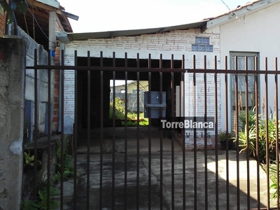 Casa em Neves, Ponta Grossa/PR de 40m² 2 quartos à venda por R$ 100.000,00